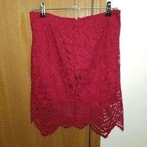 Lace skirt